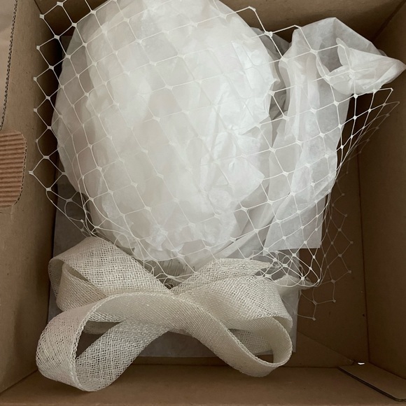 Wedding veil - Picture 4 of 4